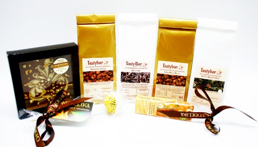 Подарочный набор чая и кофе на Новый Год "Зимняя сказка"