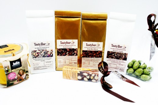 Подарочный набор чая и кофе "Первый снег"