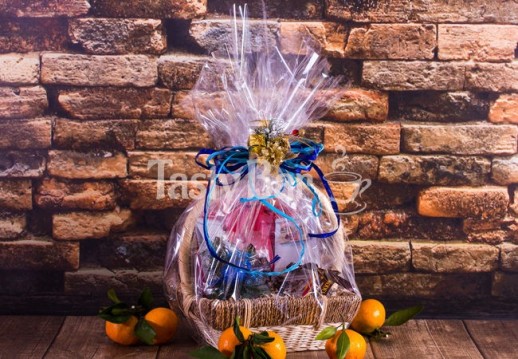 Подарочный набор чая и кофе "Корзина удовольствий"