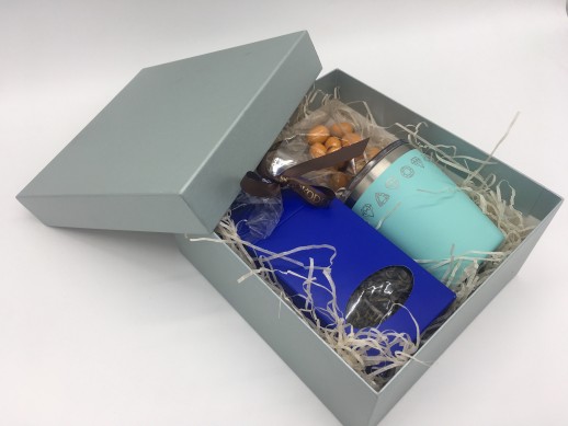 Подарочный набор термокружка с чаем